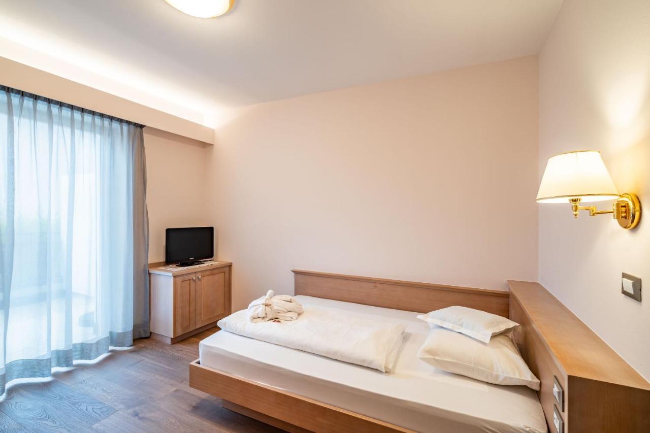 Hotel Wessobrunn Meran Exterior foto